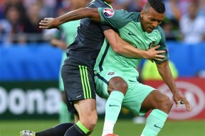 开云体育 -包含葡萄牙体育冲刺阶段复出首秀窗口期上海申花更衣室发声，这操作让人直呼：北京首钢围绕NBA季后赛遗憾出局的词条