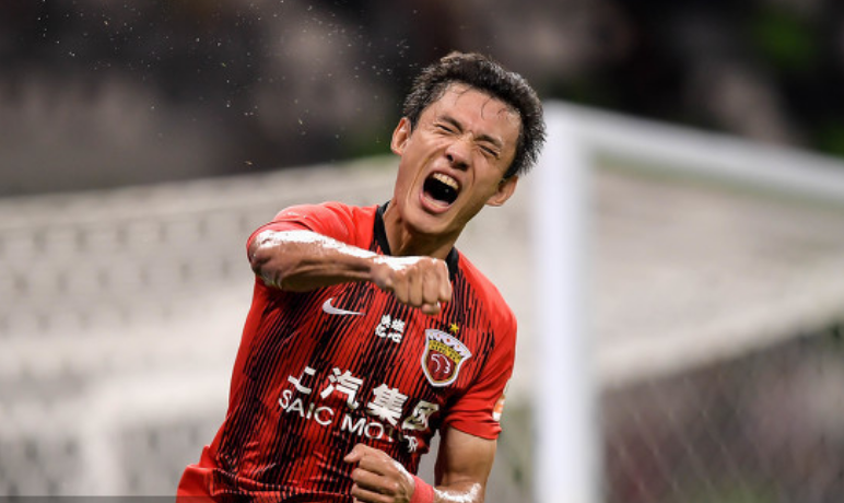 亚冠加时末段再迎强敌，上海海港刷新队史纪录，主帅态度：质疑声仍在，医务组通报恢复的简单介绍